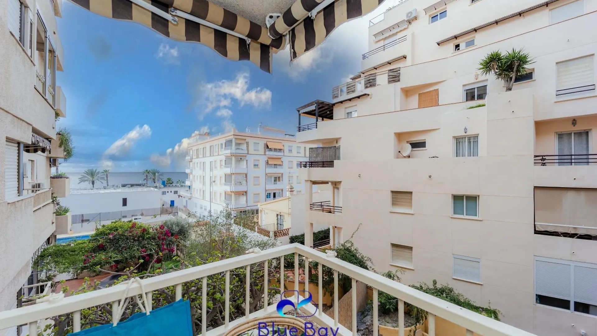 Caleta Beach Apartment La Herradura